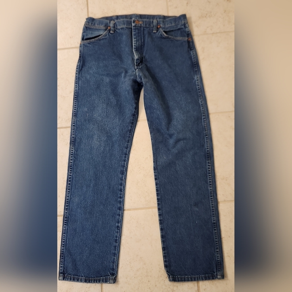 Mens VTG Wrangler Blue Jeans Size 35X32 Straight Leg Cotton Med Wash #P809 READ‎